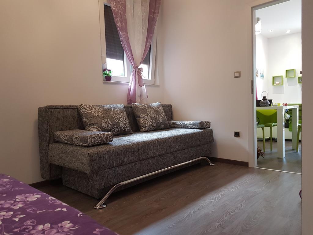 Apartment Adis Sibenik Exterior photo